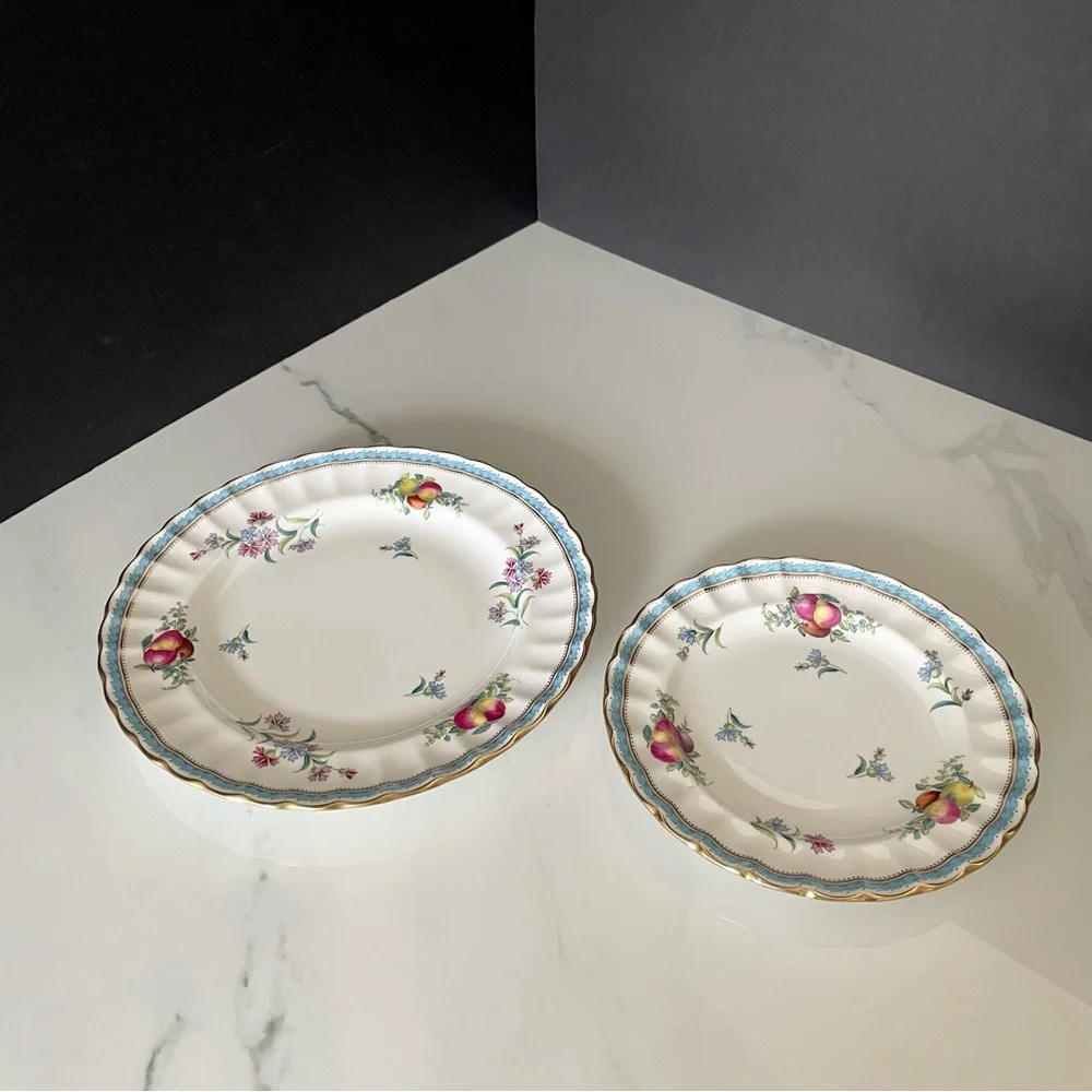 Trapnell Sprays Salad & Bread Plates by Spode